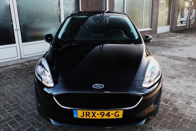 Ford FIESTA 1.0 Apple/Android carplay, Parkeer assistent, Stuurverwarming, Stoelverwarming, Cruise control, Airco, Parkeersens. V en A, 18" LMV