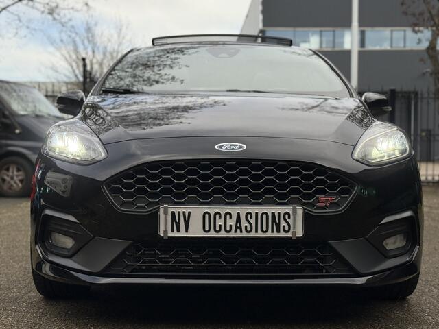 Ford FIESTA 1.5 EcoBoost ST-3 200PK/APPLCRP/CAMERA/B&O/PANO/PERFORMANCE PACK!!