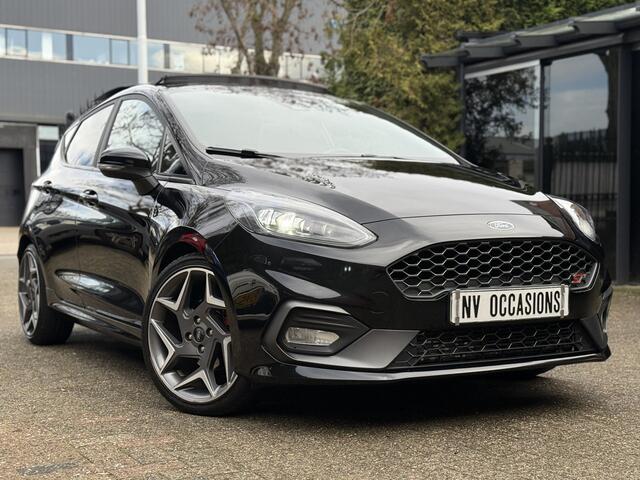 Ford FIESTA 1.5 EcoBoost ST-3 200PK/APPLCRP/CAMERA/B&O/PANO/PERFORMANCE PACK!!