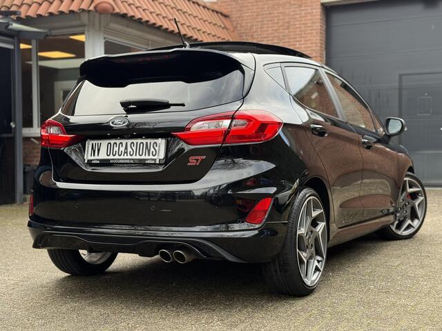 Ford FIESTA 1.5 EcoBoost ST-3 200PK/APPLCRP/CAMERA/B&O/PANO/PERFORMANCE PACK!!