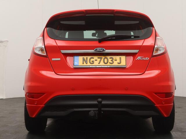 Ford FIESTA 1.0 EcoBoost ST Line - Navigatie - Trekhaak - Airconditioning - Cruise Control