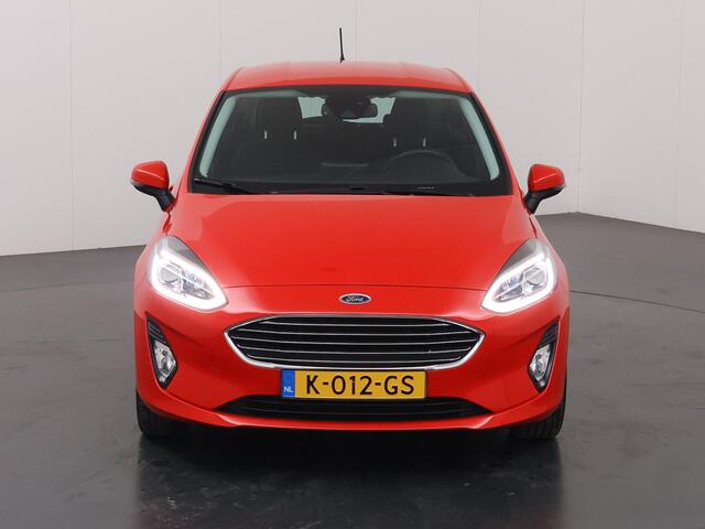 Ford FIESTA 1.0 EcoBoost Hybrid Titanium | Apple Carplay/Android Auto | Climate Control | Cruise Control | Parkeersensoren |