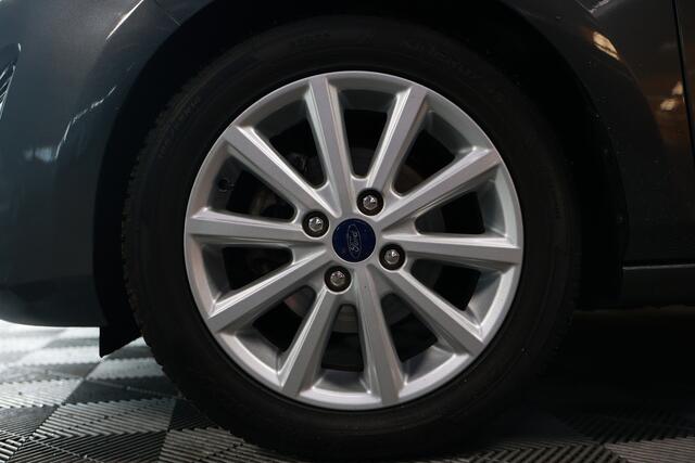 Ford FIESTA 1.0 EcoBoost Titanium AUTOM CARPLAY NAVI CRUISE STOELVW "17