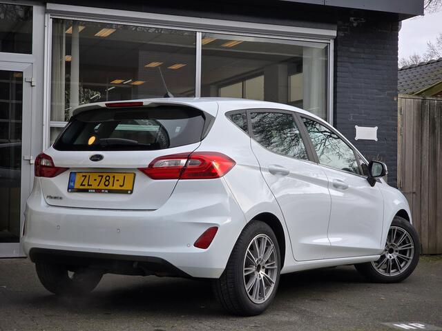 Ford FIESTA 1.0 EcoBoost Titanium CLIMA / CRUISE / NAVI / PDC