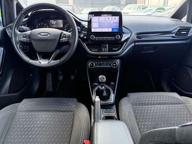 Ford FIESTA 1.0 EcoBoost Titanium ? CarPlay / Android Auto ? Clima ? Getint glas ?