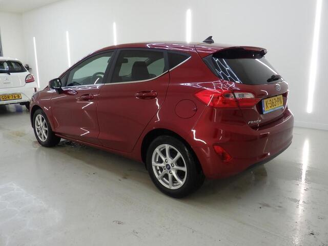 Ford FIESTA 95pk Titanium Navi Camera Ad. Cruise Winter Parking Dodehoek pack Privacy Glass Dealeronderhouden
