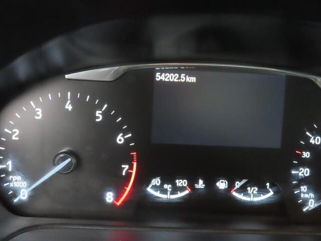 Ford FIESTA 1.0 EcoBoost Hybrid ST-Line X | 54200 km | Full Options | Winterpack