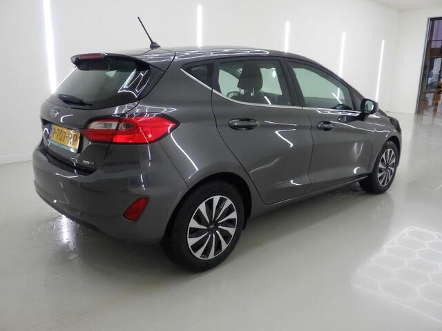 Ford FIESTA 125pk Eco Hybrid Automaat Titanium Climat Adaptive Cruise Apple Carplay Parkeersensoren 5drs