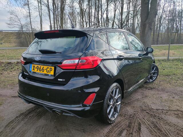 Ford FIESTA 1.0 EB Hybrid ST-Line AUTOMAAT | WINTERPACK | ADAPTIVE CRUISE | ANDROID AUTO/APPLE CARPLAY |