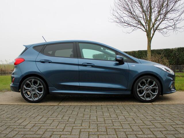Ford FIESTA 1.0 EcoBoost ST-Line Keyless LED 17" Lane assist