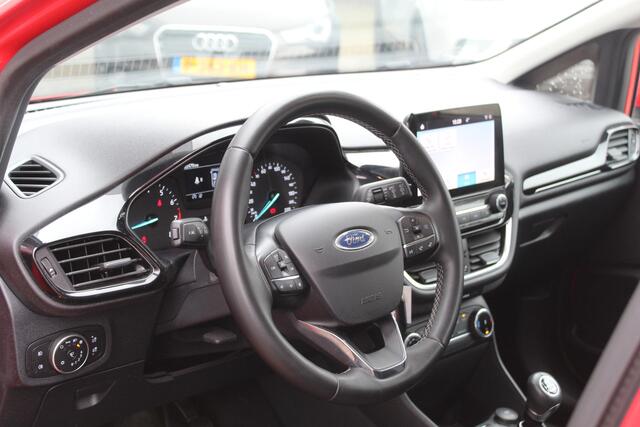Ford FIESTA 1.0 EcoBoost Titanium//Cruise!!