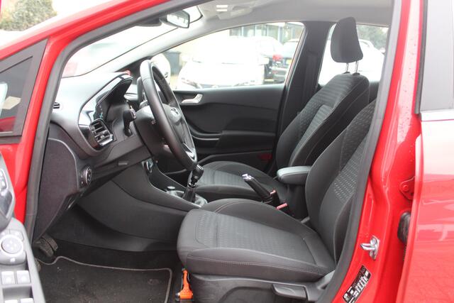 Ford FIESTA 1.0 EcoBoost Titanium//Cruise!!