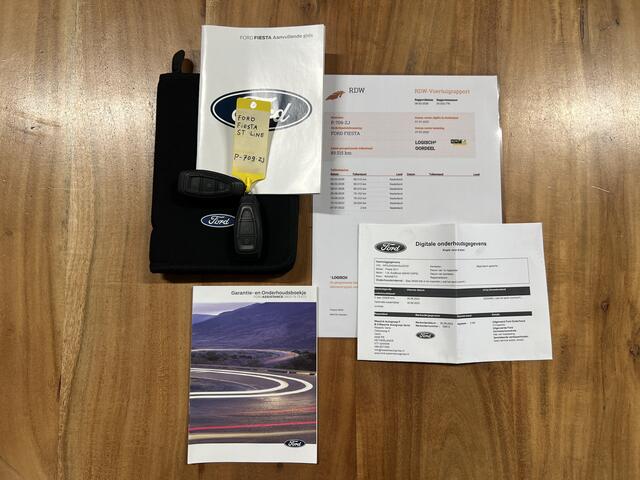 Ford FIESTA 1.0 EcoBoost Hybrid ST-Line *Panoramadak* Org.NL! / Carplay / LED / Navigatie / Cruise Control / 17'' LMV