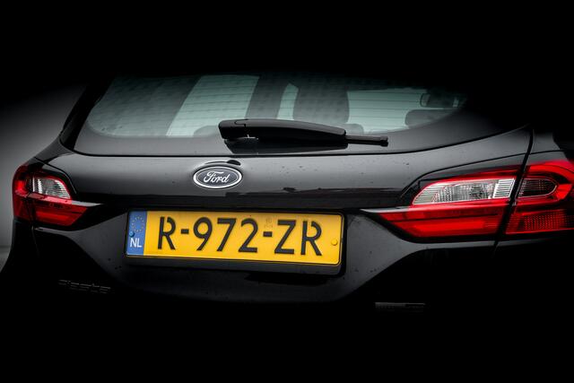 Ford FIESTA 1.0 124 PK EcoBoost Hybrid Titanium | Clima | PDC V/A | Sport stoelen | | Keyless | Cruise | Rijstrooksensor | Carplay/Android |