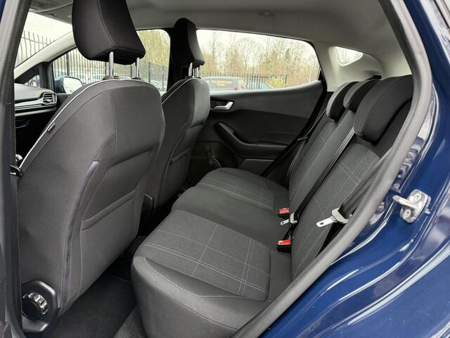 Ford FIESTA 1.1 Trend Dealer Onderhouden,Trekhaak,Airco,Cruise,N.A.P,Zeer Zuinig,Nieuwe Apk bij Aflevering