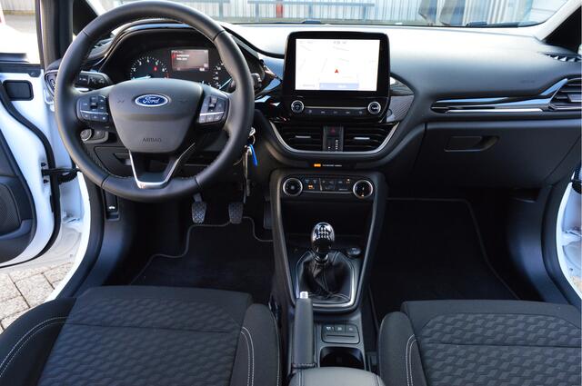 Ford FIESTA 1.0 EcoBoost Titanium O.a: Clima, Navi, Cruise, PDC, Carplay, Etc. All-in prijs!