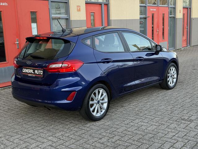 Ford FIESTA 1.1 Titanuim, CarPlay, Nieuwe Distributie Riem