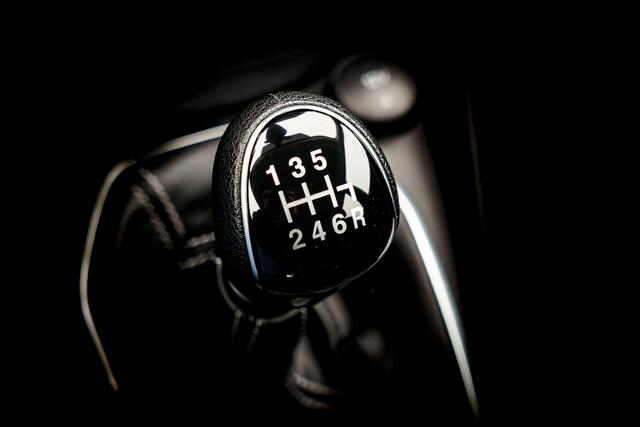 Ford FIESTA 1.0 124 PK EcoBoost Hybrid Titanium | Clima | PDC V/A | Sport stoelen | | Keyless | Cruise | Rijstrooksensor | Carplay/Android |