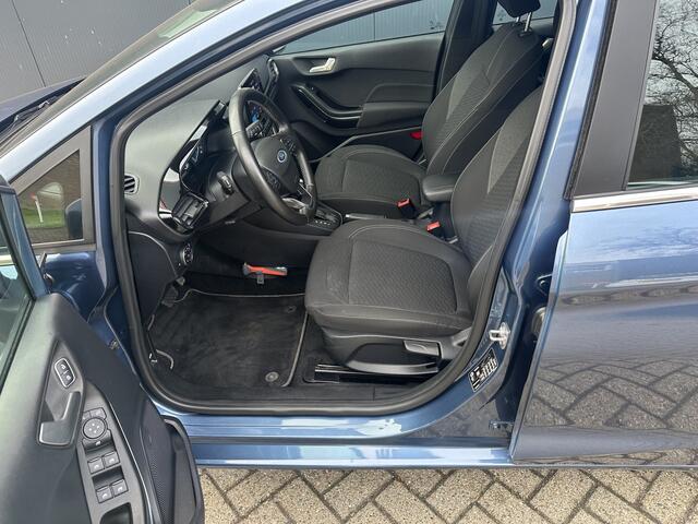 Ford FIESTA 1.0 EcoBoost Hybrid Titanium Automaat | Adaptive cruise | Carplay