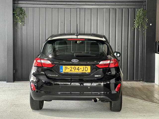 Ford FIESTA 1.0 EcoBoost Hybrid Titanium | Carplay | Navi | Cruise Control | Parkeersensor achter | LED koplampen |