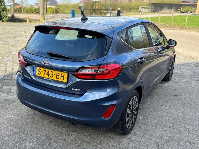 Ford FIESTA 1.0 125pk Hybrid Titanium ecc,navigatie,pdc,sportdop