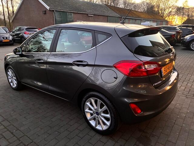 Ford FIESTA 1.0 ECOB. TITANIUM