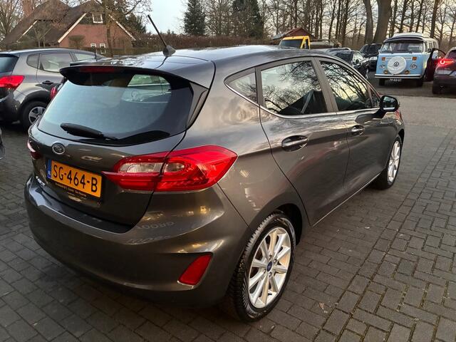Ford FIESTA 1.0 ECOB. TITANIUM