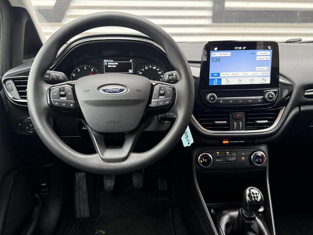 Ford FIESTA 1.1 Trend Navi|Airco|Cruise|Carplay|N.A.P| APK tot 11-2026