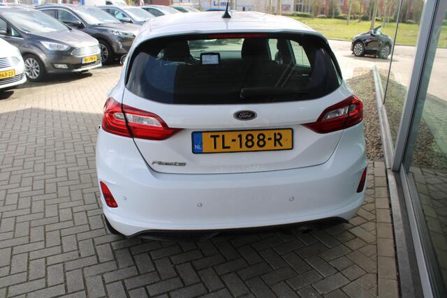 Ford FIESTA 1.0 EcoBoost 100 PK ST-Line | Cruise Control | Climate Control | Voorruitverwarming | DAB | Navigatie | 17 Inch Lichtmetalen Velgen