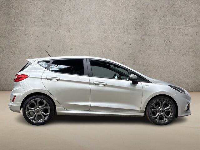 Ford FIESTA 1.0 EcoBoost ST Line (APPLE CARPLAY, GROOT NAVI, CLIMATE, KEYLESS, PARKEERSENSOREN, SPORTSTOELEN, CRUISE, LM VELGEN, NIEUWE APK, NIEUWSTAAT)