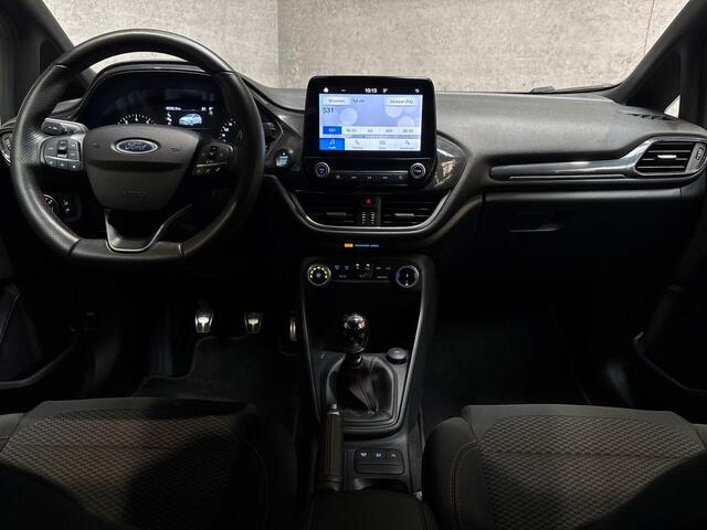 Ford FIESTA 1.0 EcoBoost ST Line (APPLE CARPLAY, GROOT NAVI, CLIMATE, KEYLESS, PARKEERSENSOREN, SPORTSTOELEN, CRUISE, LM VELGEN, NIEUWE APK, NIEUWSTAAT)