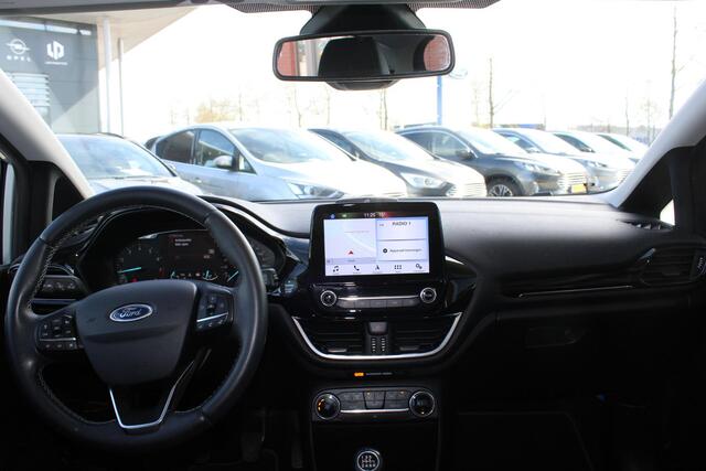 Ford FIESTA 1.0 EcoBoost 100 PK Titanium | Trekhaak | Voorruitverwarming | Camera | Adaptieve Cruise Control