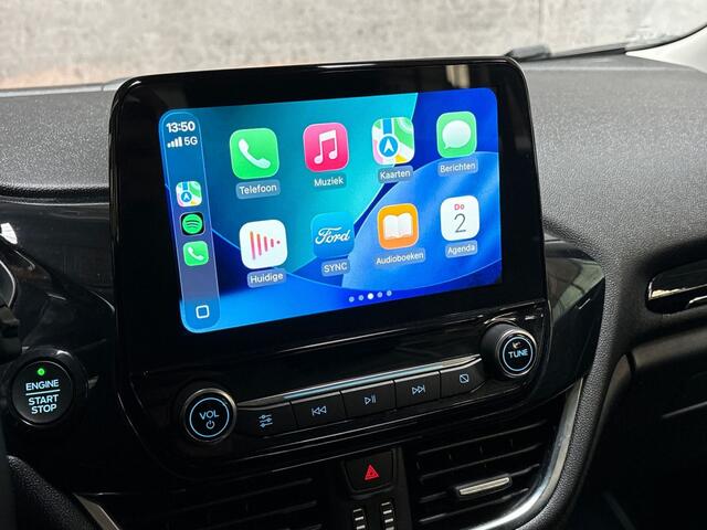 Ford FIESTA 1.0 EcoBoost Titanium (APPLE CARPLAY, GROOT NAVI, CAMERA, BANG&OLUFSEN, LM VELGEN, SPORTSTOELEN, ADAPTIVE CRUISE, KEYLESS, NIEUWE APK, NIEUWSTAAT)