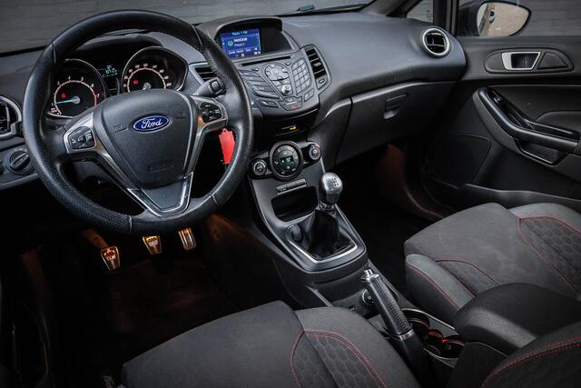 Ford FIESTA 1.0 EcoBoost ST Line Paasprijs 8.950,-