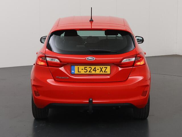 Ford FIESTA 1.0 EcoBoost Titanium | Trekhaak | Climate Control | Apple Carplay / Android Auto | DAB | Parkeersensoren |