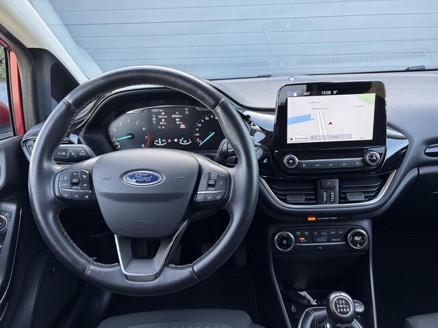 Ford FIESTA 1.0 EcoBoost Titanium Dealer Onderhouden,6 Bak,Navi,Camera,Clima,Cruise,Lm velgen,Apple Carplay/Android Auto,Rijstrooksensor,Pdc V+A,102pk,N.A.P,Apk tot 04-2027,Titanium Uitvoering