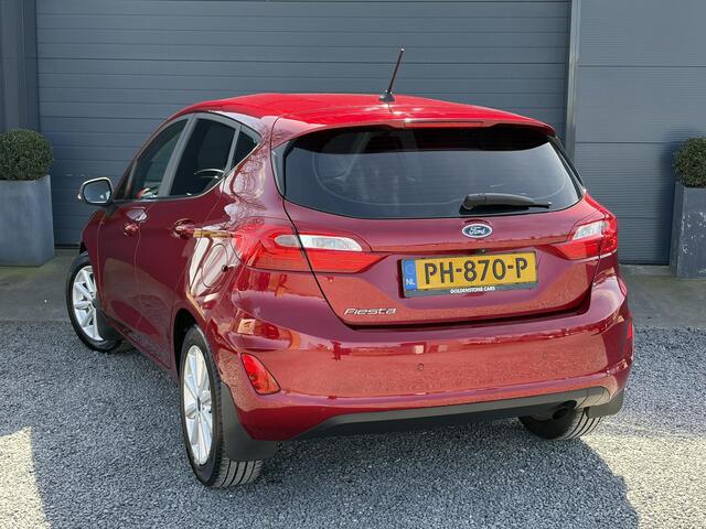 Ford FIESTA 1.0 EcoBoost Titanium Dealer Onderhouden,6 Bak,Navi,Camera,Clima,Cruise,Lm velgen,Apple Carplay/Android Auto,Rijstrooksensor,Pdc V+A,102pk,N.A.P,Apk tot 04-2027,Titanium Uitvoering
