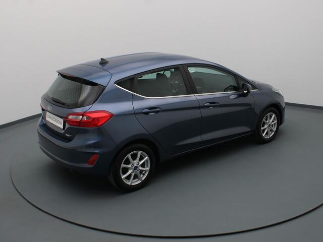 Ford FIESTA EcoBoost Hybrid Titanium 125pk Cruise | Climate | Carplay | Parkeersens. achter