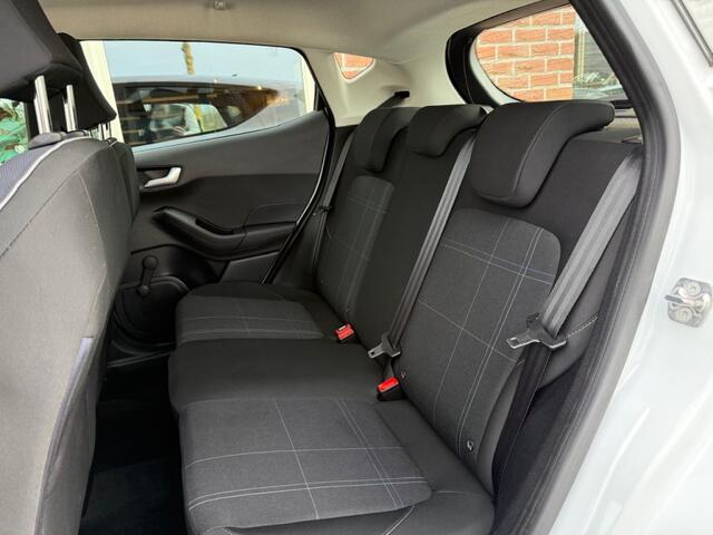 Ford FIESTA 1.1 CARPLAY / ANDROID / DAB+ / NAVI / AIRCO / CRUISE