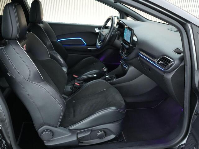 Ford FIESTA ST-3 1.5 200pk |Milltek|Maxton|H&R veren|B&O|Apple Carplay|cruise control|winterpack|blind spot|parkeercamera|18" lichtmetalen velgen|