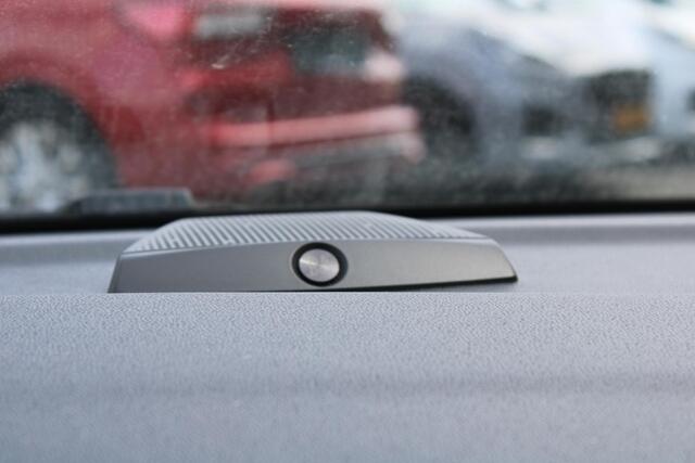 Ford FIESTA 1.0 EcoBoost 125 PK Hybrid ST-Line X | Winterpack | PDC V+A | Navigatie | B&O Sound | Camera | Privacy Glass | Climate Control