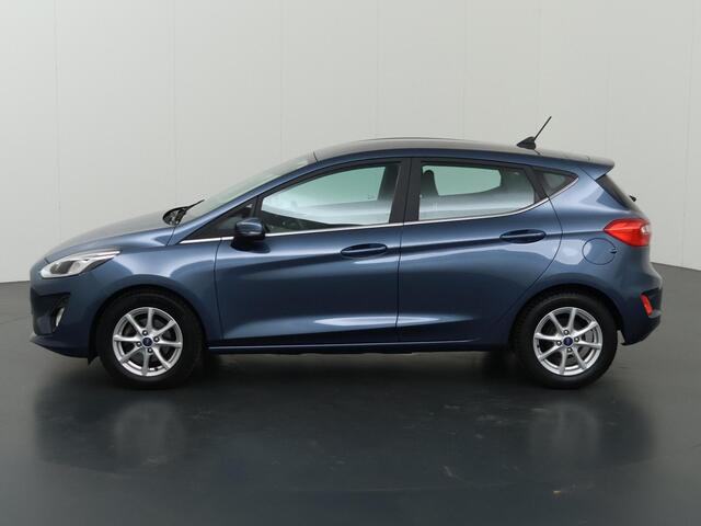 Ford FIESTA 1.0 EcoBoost Hybrid Titanium X | Winterpakket | Navigatie | B&O | Parkeersensoren | Cruise Control |