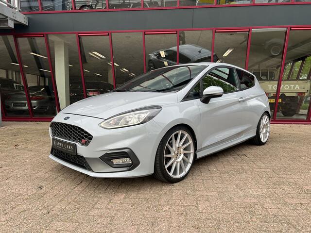 Ford FIESTA 1.5 EcoBoost ST-3 | Performance | Recaro | B&O | Navi | PDC | Stuur/Stoelverw. |