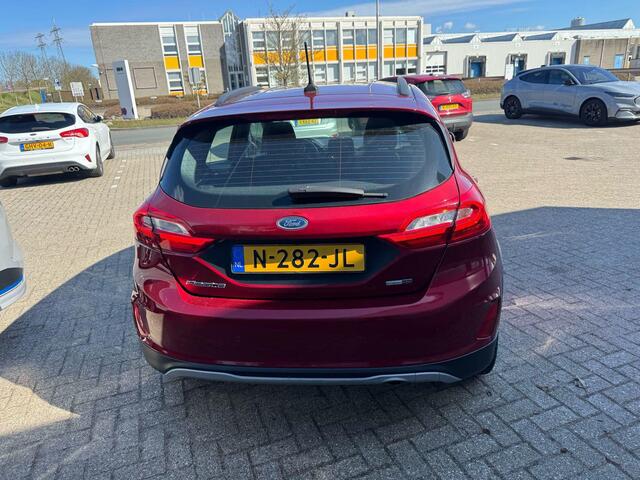 Ford FIESTA 1.0 EcoBoost Hybrid Active X 125pk | Winterpack | SYNC 3 Navigatie | Automatische Airco |