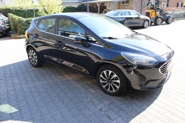 Ford FIESTA 1.0 EcoBoost Hybrid Titanium