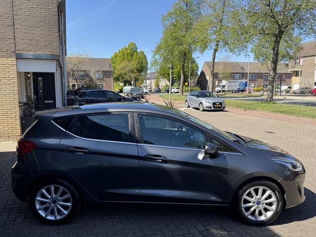 Ford FIESTA 1.0 EcoBoost Titanium 100PK / Airco clima/ Navigatie/ Camera/ Cruise/ Apple carplay/ PDC/ LED/ LMV/ B&O