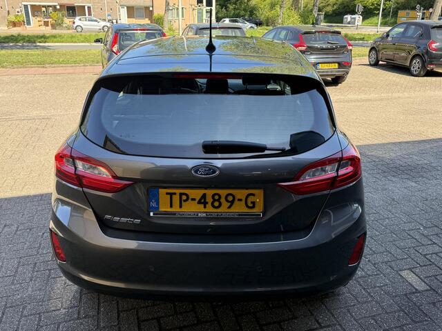 Ford FIESTA 1.0 EcoBoost Titanium 100PK / Airco clima/ Navigatie/ Camera/ Cruise/ Apple carplay/ PDC/ LED/ LMV/ B&O