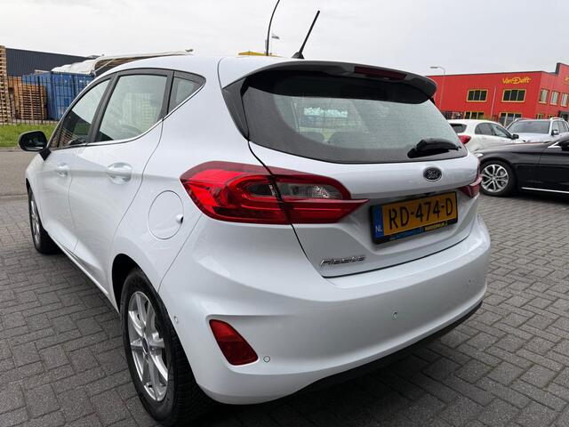 Ford FIESTA 1.0 EcoBoost Titanium | 2E EIGENAAR | 12MND GARANTIE | AUTOMAAT | CRUISE | DAB | NAVI | CARPLAY | AIRCO |