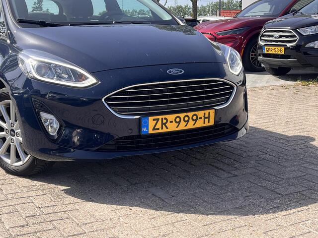 Ford FIESTA 1.0 EcoBoost Titanium | 100 pk | Achteruitrijcamera | Voorruitverwarming |