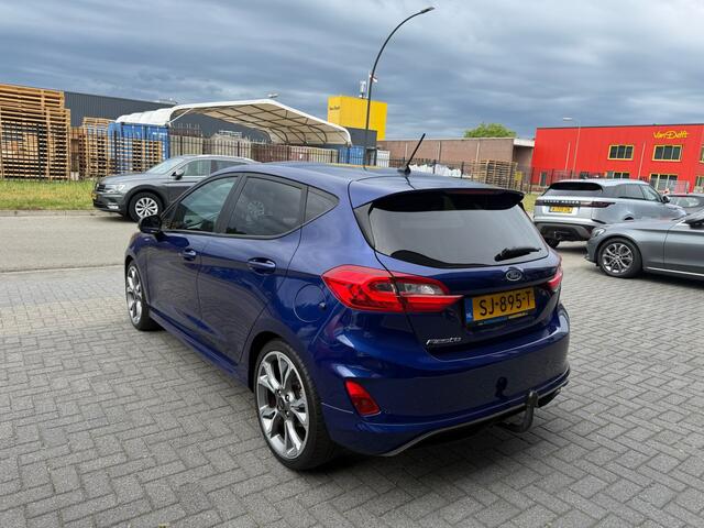 Ford FIESTA 1.0 EcoBoost ST-Line | 2E EIGENAAR | 12MND GARANTIE | NAVI | CARPLAY | CRUISE | AIRCO | TREKHAAK | PDC |